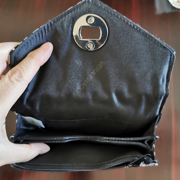 Vera Bradley B&W Floral Quilted Wallet - Picture 6 of 7